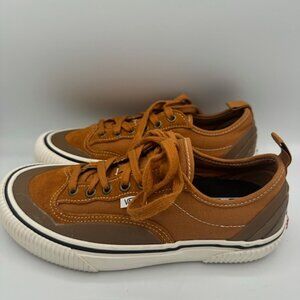 Vans Surf Destruct Lace-Up Sneaker Pumpkin Spice Women's 7 / Men's 5.5